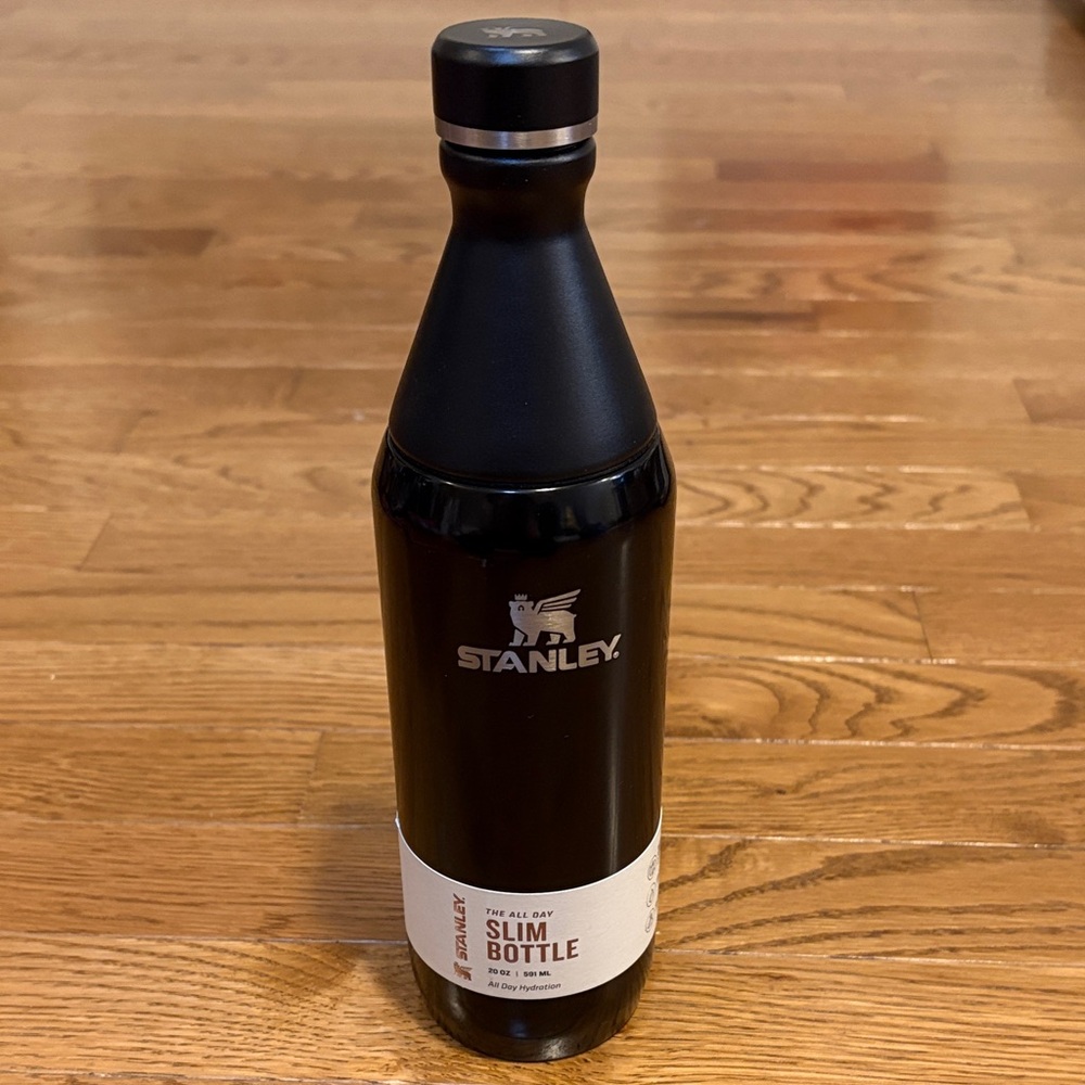 Stanley | Black The All Day Slim Bottle NWT OS 20oz All Day Hydration